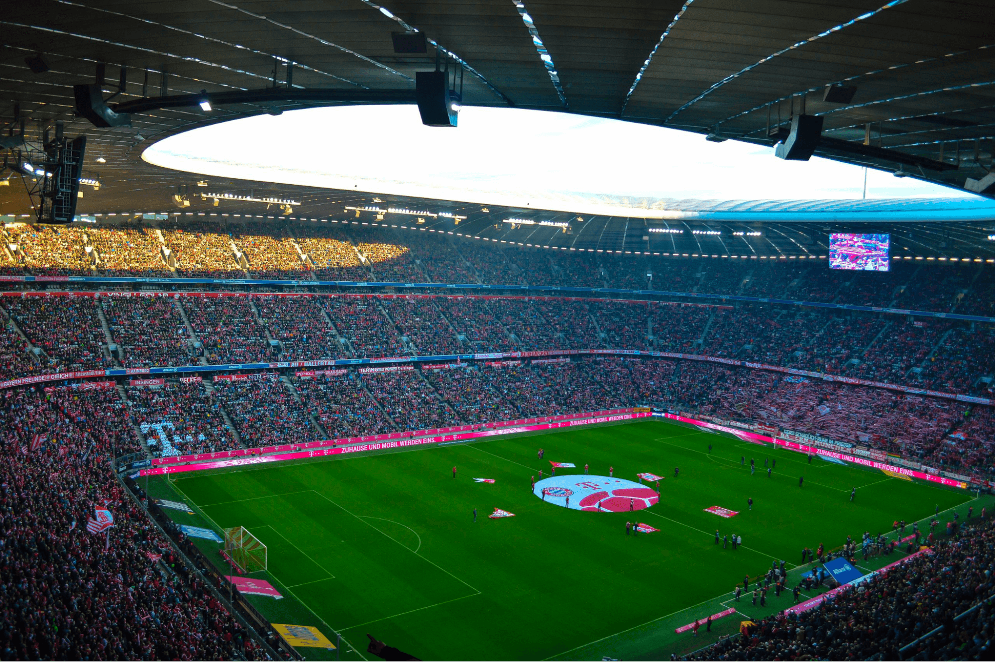 An image of the Allianz Arena in Munich.